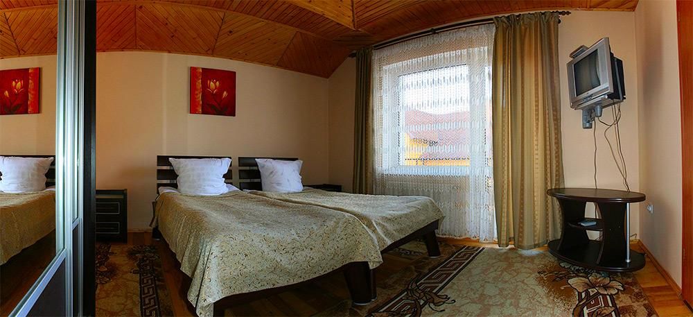 Лоджи Zoriana Татаров-21